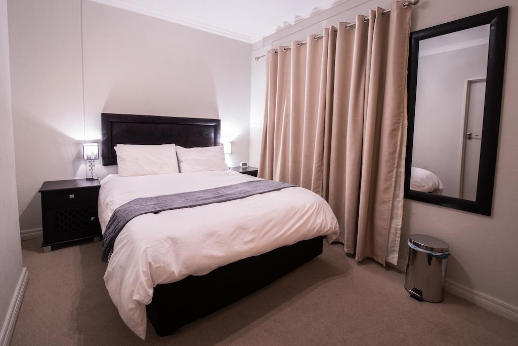 Prestige Apartments Sandton At Westpoint Johannesburg Rum bild