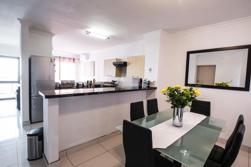 Prestige Apartments Sandton At Westpoint Johannesburg Rum bild