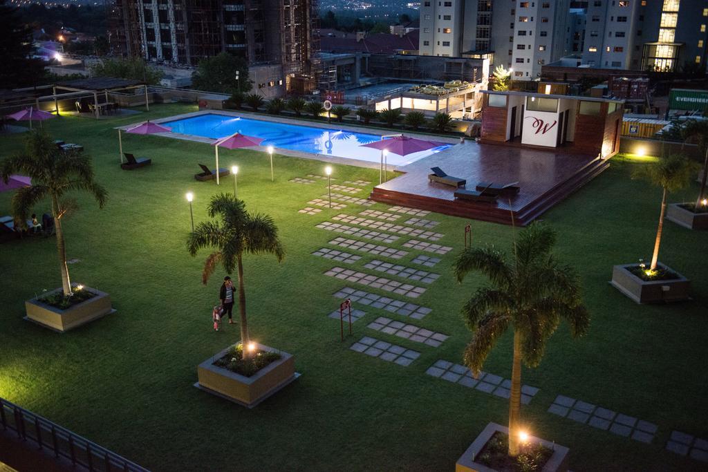 Prestige Apartments Sandton At Westpoint Johannesburg Exteriör bild