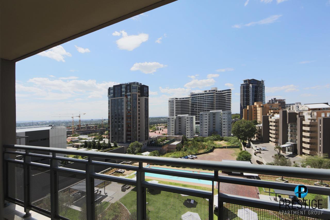 Prestige Apartments Sandton At Westpoint Johannesburg Exteriör bild